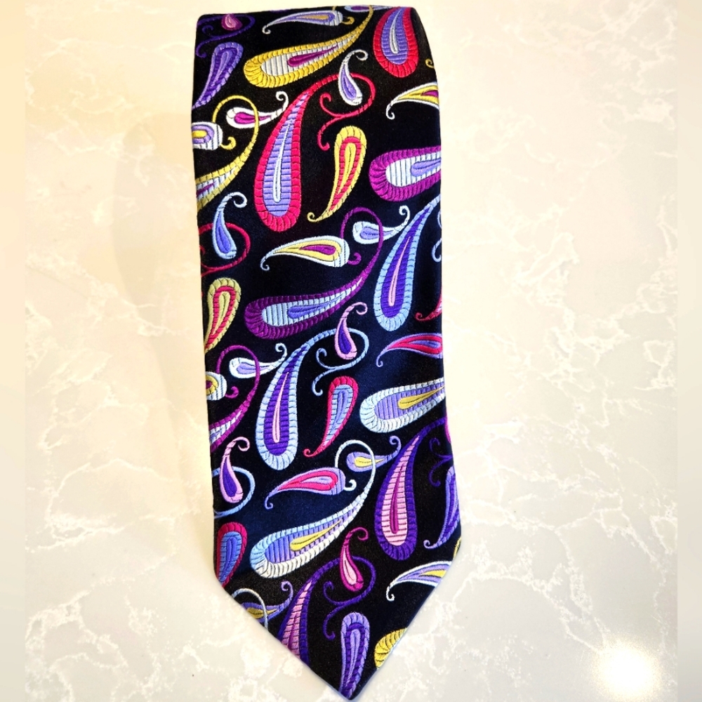 Incredible Vintage DUCHAMP Multi Coloured Paisley 100% Silk Tie Handmade England